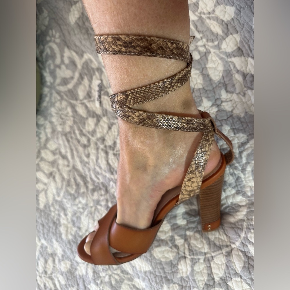 NEW Leila Stone Double Wrap Strappy Heeled Sandals Size 7
